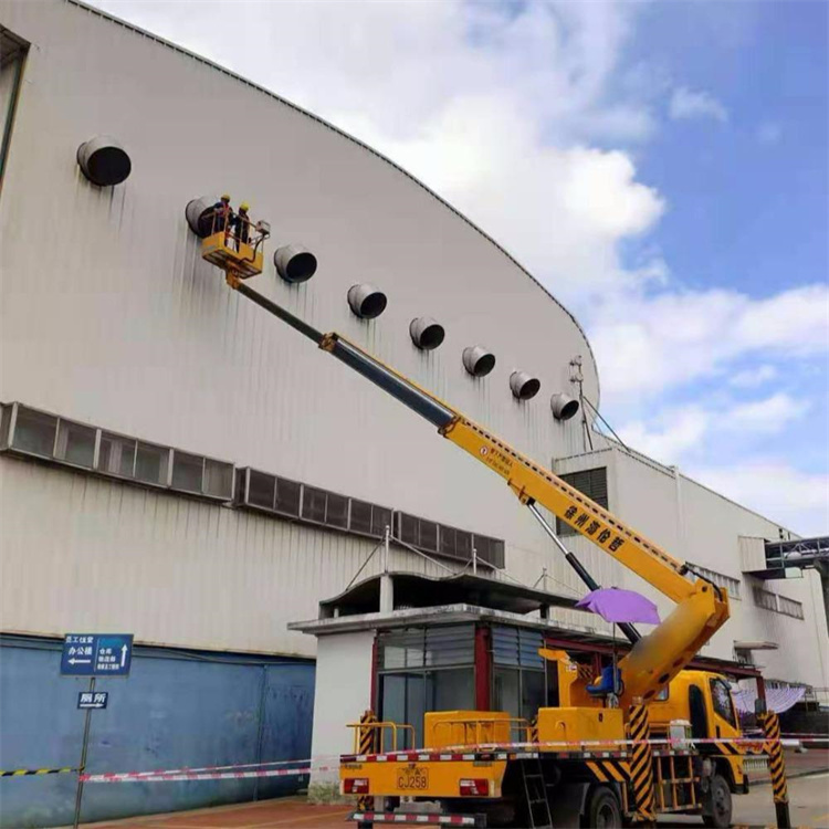 灵寿县高空作业车出租服务：专业广告牌安装解决方案