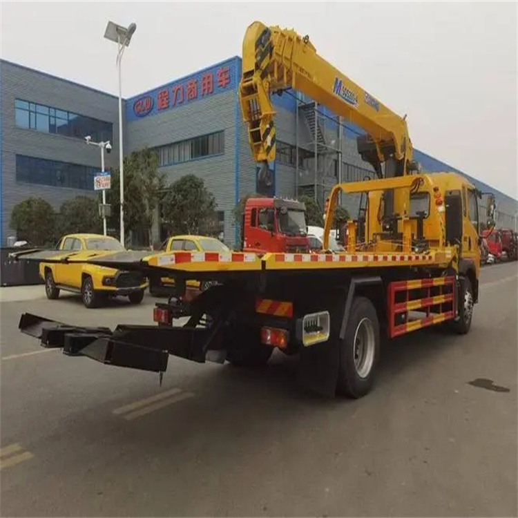 灵寿县附近小随车吊出租电话，轻松解决搬运烦恼