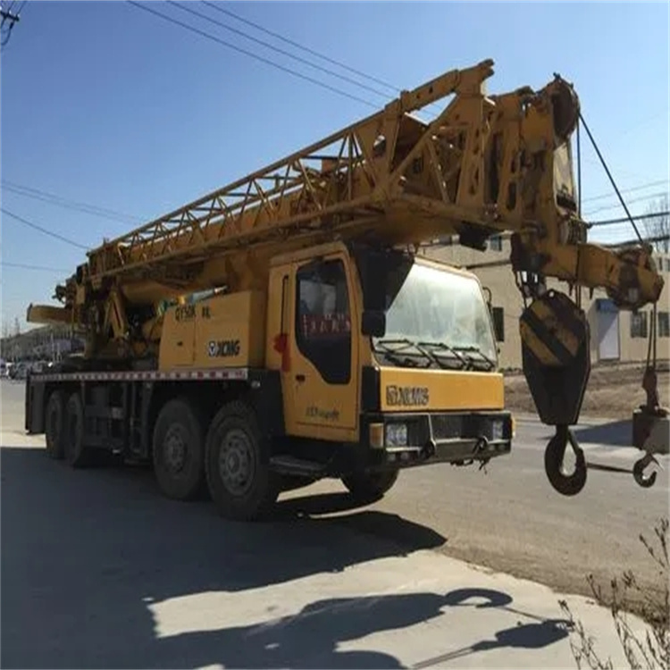 灵寿县哪里有专业吊车出租